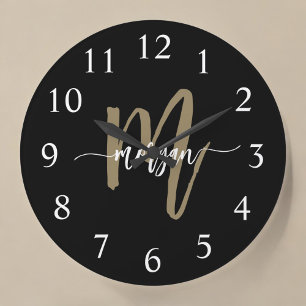 Reloj Redondo Grande Black Gold Modern Script Monograma Nombre
