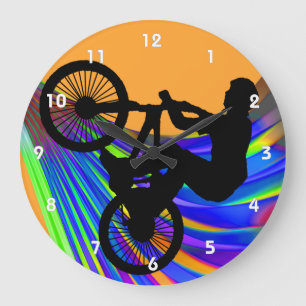 Reloj Redondo Grande BMX sobre el camino arcoiris