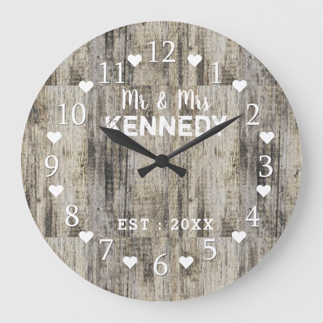 Reloj Redondo Grande Boda ruso de madera marrón personalizada (Anverso)