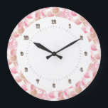 Reloj Redondo Grande Bonito Art Deco Pasteles Patrones rosa y marrón<br><div class="desc">¡Retro elegante! Patrón de hojas de hierro y concha en el estilo Art Decó de los años 20 y 30 de Jazz. Rosa y Brown. Disponible en muchos colores diferentes en nuestra tienda. Diseño original del pueblo / Patrón de imágenes antiguas.</div>