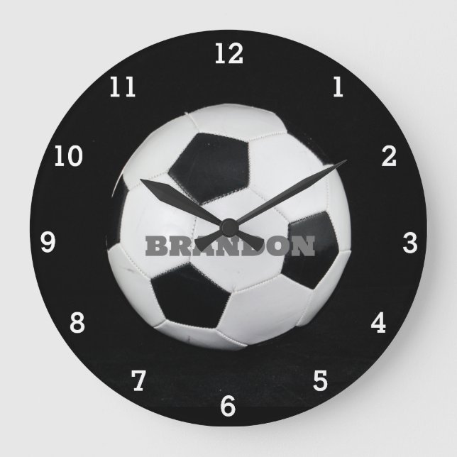 Reloj Redondo Grande Boys Soccer Ball Black Stylish Custom Name Kids (Anverso)
