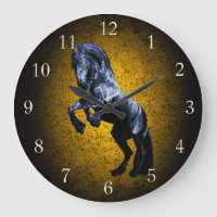 Caballo frisón, granito de oro de estallido negro