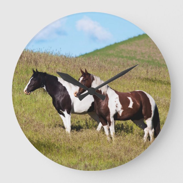 Reloj Redondo Grande Caballos en la ladera (Anverso)
