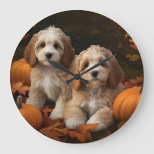 Reloj Redondo Grande Cachorro Cockapoo Delicia de Otoño Calabaza 
