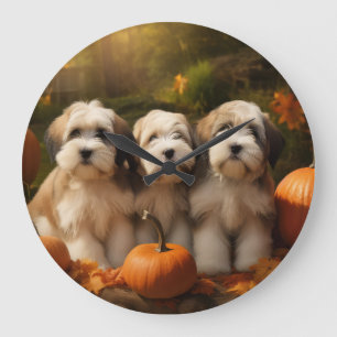 Reloj Redondo Grande Cachorro de Terrier Tibetano Otoño Delicia Calabaz