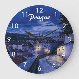 Reloj Redondo Grande Calle nocturna en Praga Manga de Portátiles