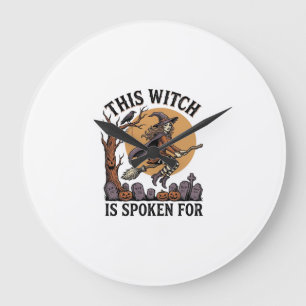 Reloj Redondo Grande Camiseta de Bruja Divertida Cementerio Embrujado G