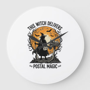 Reloj Redondo Grande Camiseta de Bruja Postal Halloween Vintage Cartero