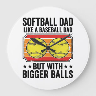 Reloj Redondo Grande Camiseta de grabado vintage de Softball Dad Bigger