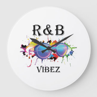 Reloj Redondo Grande Camiseta gráfica de R&B Vibez | Estética musical c