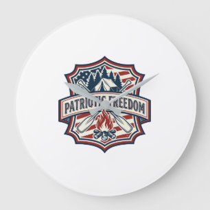 Reloj Redondo Grande Camiseta gráfica vectorial de espíritu de campamen