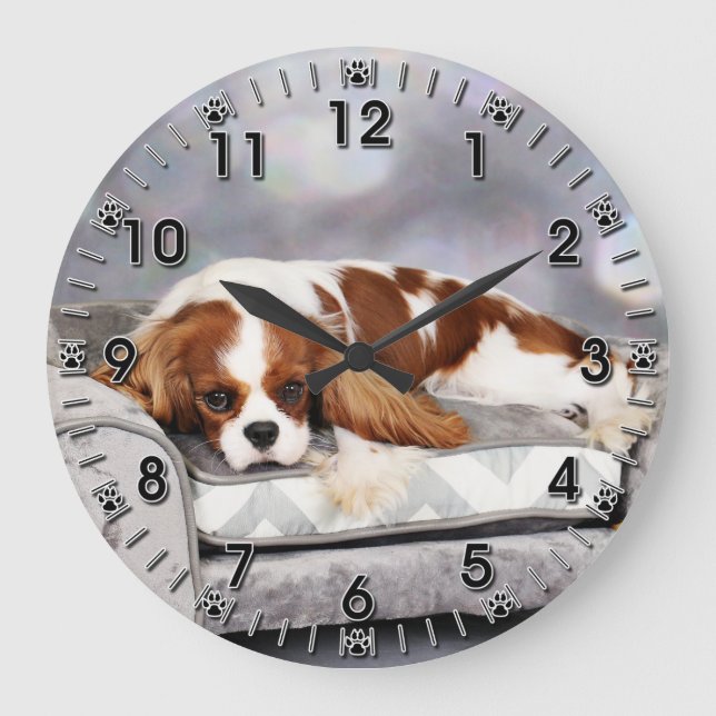 Reloj Redondo Grande Cavalier King Charles Spaniel - Remington (Anverso)