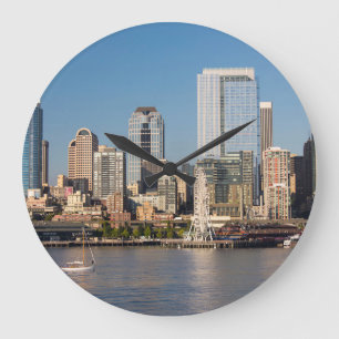 Reloj Redondo Grande Cielo azul sobre el paseo marítimo de Elliott Bay