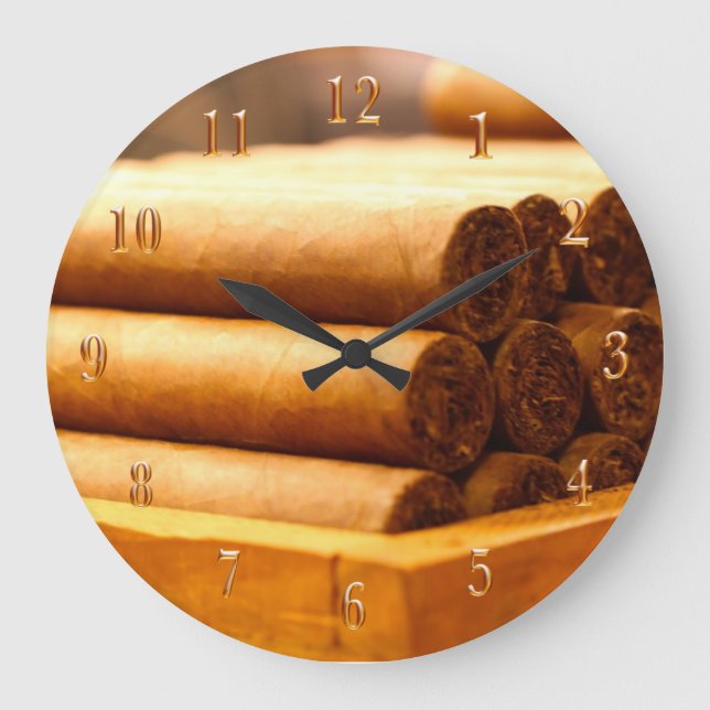 Reloj Redondo Grande Cigarros rodados a mano La Romana DR. Números de o (Anverso)