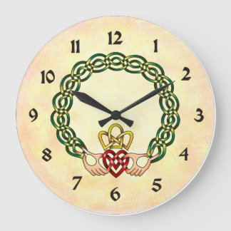 Reloj Redondo Grande Claddagh