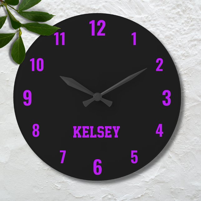 Reloj Redondo Grande Clásico y elegante nombre negro y morado neón (Subido por el creador)
