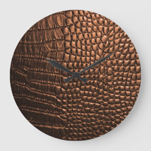 Reloj Redondo Grande Closeup: textura de cuero de cocodrilo.