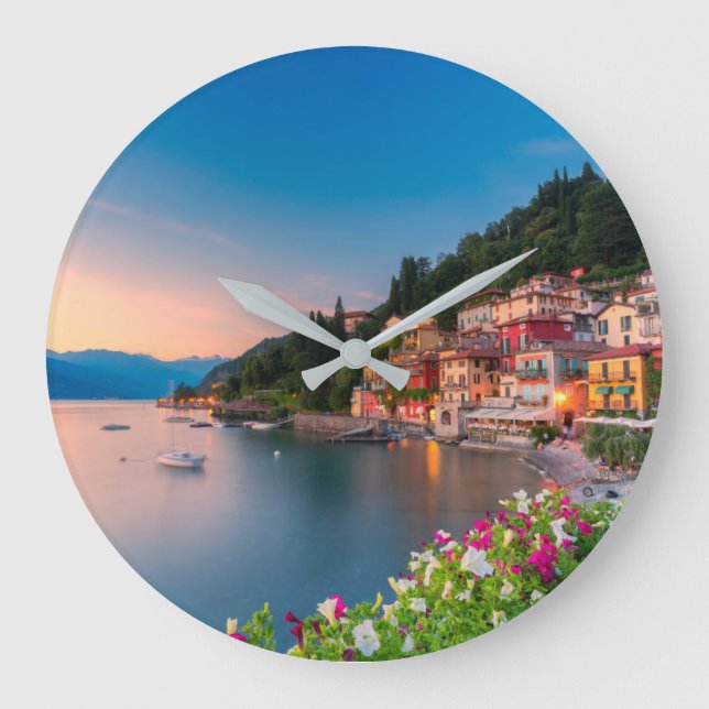 Reloj Redondo Grande Coastline | Varenna, Lombardy, Italy (Anverso)