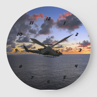 Reloj Redondo Grande Cobra Attack Helicopter