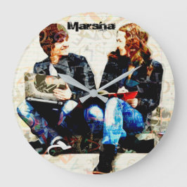 Reloj Redondo Grande Collage de adolescentes con temática de escuela pe