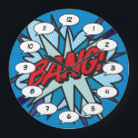 Reloj Redondo Grande Cómic Book Pop Art BANG<br><div class="desc">Relajados relojes pop de historietas de superhéroes de moda que seguro añaden un toque de color a una amplia gama de habitaciones alrededor de su casa u oficina. Una manera ideal de tratarte a ti mismo o a alguien que conozcas con estos geniales y únicos relojes de diseño de historietas....</div>