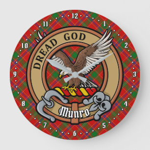 Reloj Redondo Grande Crest de Clan Munro sobre Tartán