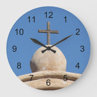 Reloj Redondo Grande Cruz en la Iglesia de la Misión