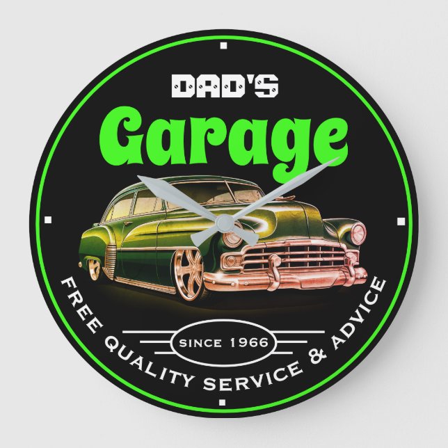 Reloj Redondo Grande Dad's Garage Any Name Always Open Green Fonts (Anverso)