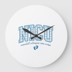 Reloj Redondo Grande Diseño de camiseta con letras a cuadros y pies de 