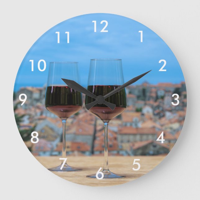Reloj Redondo Grande Dos copas de vino tinto con vistas a Dubrovnik (Anverso)