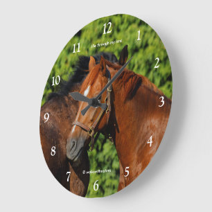 Reloj Redondo Grande Dos hermosos caballos castaños al sol