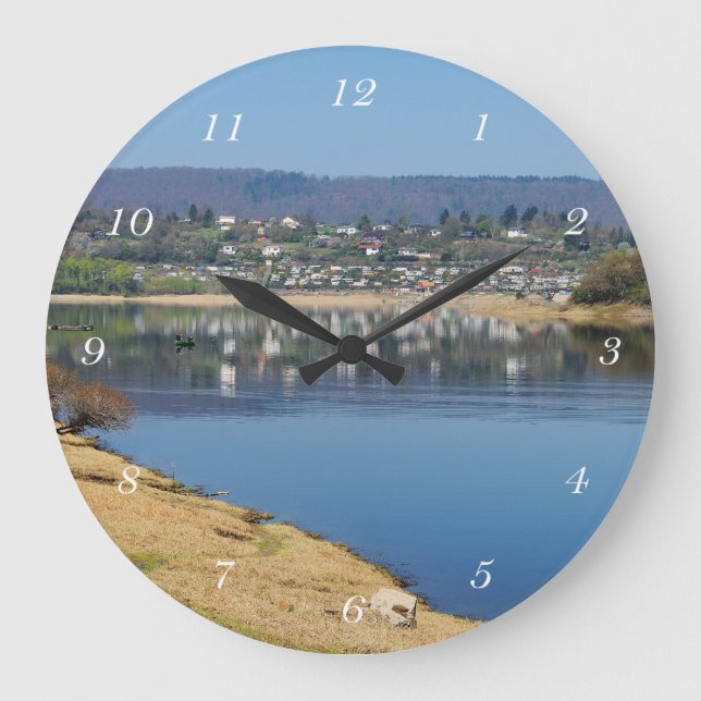 Reloj Redondo Grande Edersee bahía con Bringhausen (Anverso)