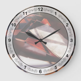 Reloj Redondo Grande Escritor - Una carta a mi hermano 