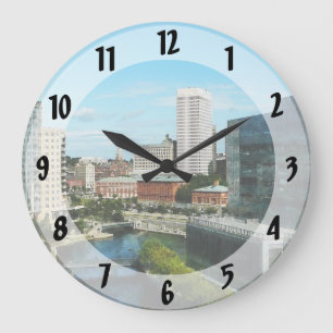 Reloj Redondo Grande Esquina de Providence RI