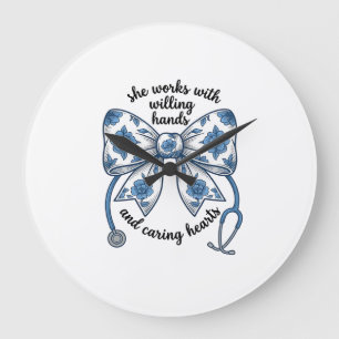 Reloj Redondo Grande Estetoscopio de lazo floral de enfermera grabado v