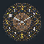 Reloj Redondo Grande Estilo Art Deco Vintage - Geométrico Oro Negro<br><div class="desc">Presentamos un impresionante reloj de pared estilo Art Deco Vintage,  con un impresionante diseño geométrico Gold Black con números y manos claros. Perfecto para cualquier sala de estar,  cocina,  dormitorio o oficina,  este reloj es una adición eterna a cualquier espacio. Su elegante y sofisticado aspecto impresiona.</div>