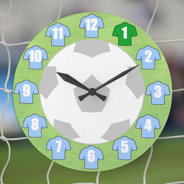 Reloj Redondo Grande Football Clock - with Sky Blue Shirts (Subido por el creador)