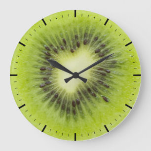 Reloj Redondo Grande Fruta kiwi fresca. Secador redondo aislado