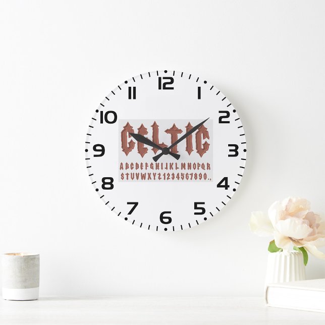 Reloj Redondo Grande Fuente de alfabeto celta (Subido por el creador)