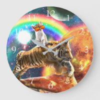 Gato de galaxia espacial montando tigre en pizza