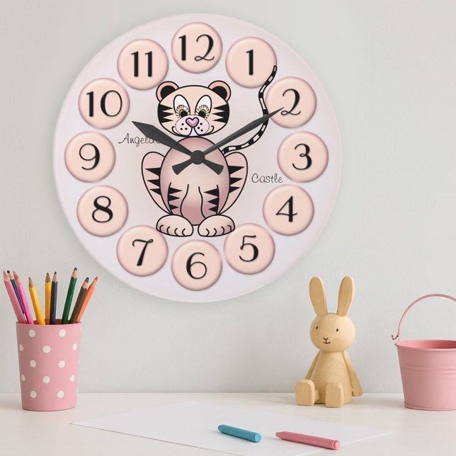 Reloj Redondo Grande Girly Cute Tiger Pink Princess Wall Clock (Lovely wall clock for a girls room or nursery featuring a cute big cat tiger image in girly pink)