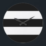 Reloj Redondo Grande Grandes franjas blancas y negras<br><div class="desc">Puede personalizar de la parte blanca de este diseño cambiando el color de fondo.</div>
