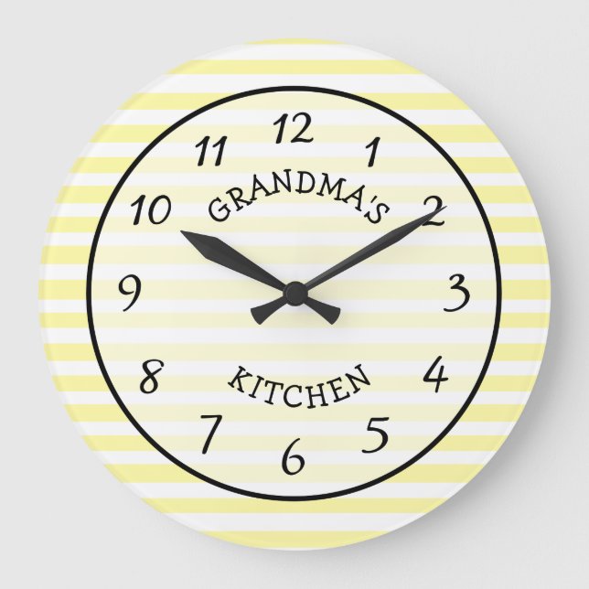 Reloj Redondo Grande Grandma's Kitchen Yellow and White Striped Clock (Anverso)