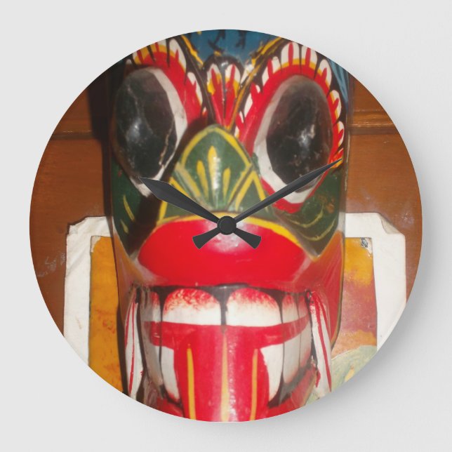 Reloj Redondo Grande Hermoso arte tradicional cingalés de máscara de fu (Anverso)