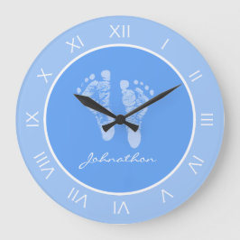 Reloj Redondo Grande Huellas De Nursera Azules Con Nombre De Niño