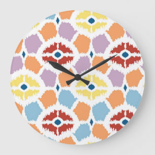 Reloj Redondo Grande Ikat colorido de los diamantes geométrico