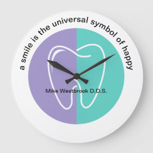Reloj Redondo Grande La oficina moderna de dentistas espera los cubos d