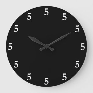 Reloj Redondo Grande Las Cinco en Blanco Alguna Parte en Negro