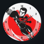 Reloj Redondo Grande Liga de la Justicia | Superman Flying Noir Pop Art<br><div class="desc">Echa un vistazo a este dibujo de Superman de la Liga de la Justicia al estilo de arte pop mientras vuela por el aire. Este dibujo en blanco y negro queda compensado por su brillante capa roja y el logotipo rojo S-Shield en su pecho.</div>
