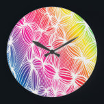 Reloj Redondo Grande Líneas de arco iris curvadas<br><div class="desc">líneas curvas,  arcoiris,  arte pop,  diseño,  fantasía,  genial,  artístico,  cómico,  verano,  feliz</div>